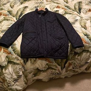 Great condition. Brooks brothers quilted jacket size medium.